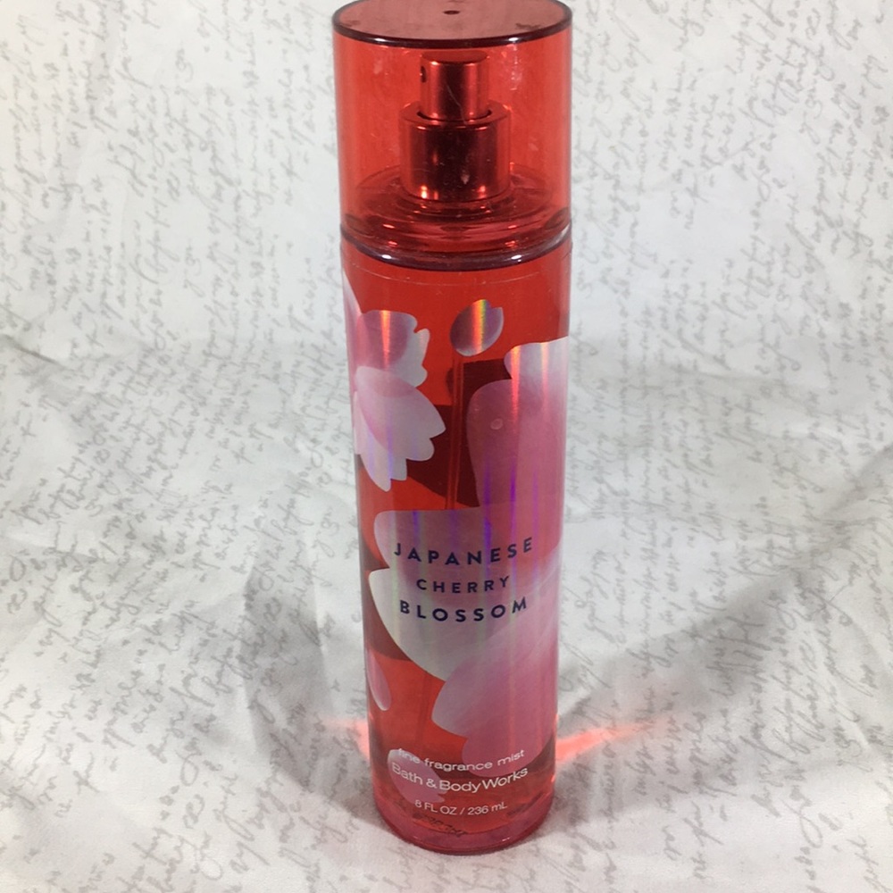 B&B Works Japanese Cherry Blossom Fragrance Mist